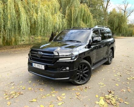 Черный Тойота Ленд Крузер 200, объемом двигателя 4.5 л и пробегом 190 тыс. км за 58888 $, фото 9 на Automoto.ua
