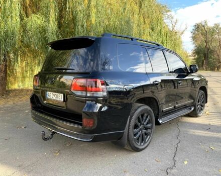 Черный Тойота Ленд Крузер 200, объемом двигателя 4.5 л и пробегом 190 тыс. км за 58888 $, фото 7 на Automoto.ua