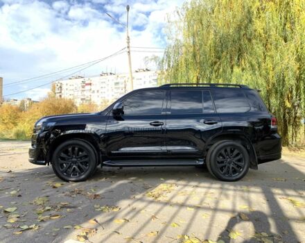 Черный Тойота Ленд Крузер 200, объемом двигателя 4.5 л и пробегом 190 тыс. км за 58888 $, фото 4 на Automoto.ua