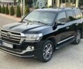 Черный Тойота Ленд Крузер 200, объемом двигателя 4.5 л и пробегом 112 тыс. км за 57499 $, фото 3 на Automoto.ua