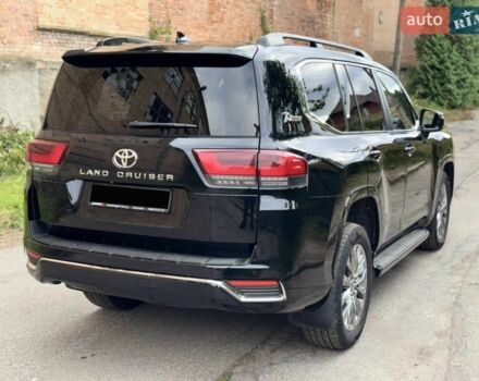 Черный Тойота Ленд Крузер 200, объемом двигателя 3.3 л и пробегом 154 тыс. км за 69890 $, фото 9 на Automoto.ua