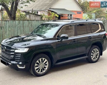 Черный Тойота Ленд Крузер 200, объемом двигателя 3.3 л и пробегом 154 тыс. км за 69890 $, фото 3 на Automoto.ua