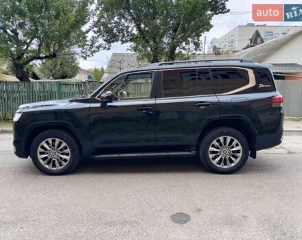 Черный Тойота Ленд Крузер 200, объемом двигателя 3.3 л и пробегом 154 тыс. км за 69890 $, фото 5 на Automoto.ua