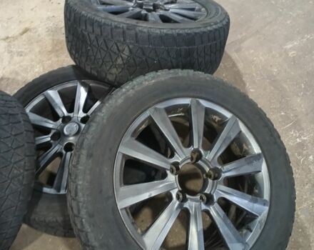 Черный Тойота Ленд Крузер 200, объемом двигателя 0 л и пробегом 10 тыс. км за 354 $, фото 1 на Automoto.ua