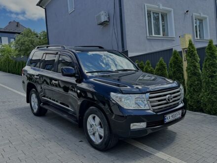 Тойота Ленд Крузер 200 2007 у Чернівцях на Automoto.ua Чорний Тойота Ленд Крузер 200, об'ємом двигуна 4.7 л та пробігом 260 тис. км за 22000 $, фото 1 на Automoto.ua