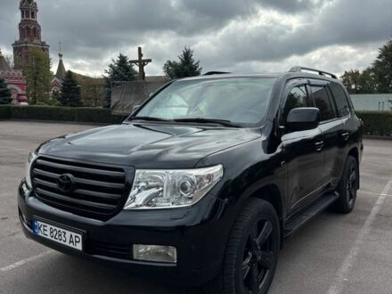 Черный Тойота Ленд Крузер 200, объемом двигателя 4.7 л и пробегом 290 тыс. км за 26250 $, фото 1 на Automoto.ua