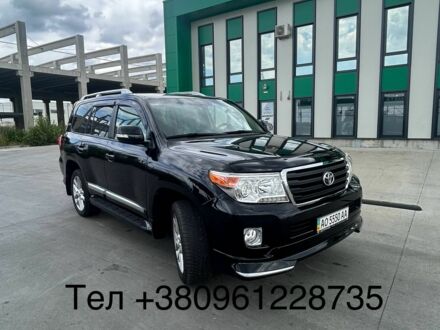 Тойота Ленд Крузер 200 2013 в Тячеве на Automoto.ua Черный Тойота Ленд Крузер 200, объемом двигателя 0 л и пробегом 72 тыс. км за 40000 $, фото 1 на Automoto.ua