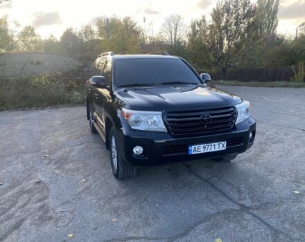Черный Тойота Ленд Крузер 200, объемом двигателя 4.5 л и пробегом 197 тыс. км за 31000 $, фото 1 на Automoto.ua