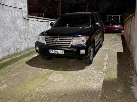 Тойота Ленд Крузер 200 2015 в Одессе на Automoto.ua Черный Тойота Ленд Крузер 200, объемом двигателя 4.5 л и пробегом 107 тыс. км за 1074 $, фото 1 на Automoto.ua