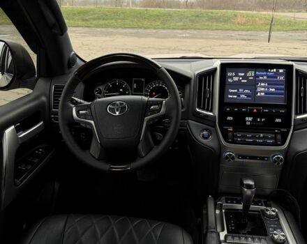 Коричневый Тойота Ленд Крузер 200, объемом двигателя 4.5 л и пробегом 250 тыс. км за 1254 $, фото 7 на Automoto.ua