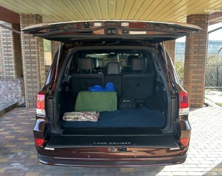 Коричневый Тойота Ленд Крузер 200, объемом двигателя 4.5 л и пробегом 101 тыс. км за 68000 $, фото 18 на Automoto.ua