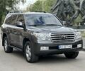 Серый Тойота Ленд Крузер 200, объемом двигателя 4.6 л и пробегом 213 тыс. км за 24000 $, фото 6 на Automoto.ua