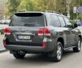 Серый Тойота Ленд Крузер 200, объемом двигателя 4.6 л и пробегом 213 тыс. км за 24000 $, фото 5 на Automoto.ua