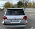 Серый Тойота Ленд Крузер 200, объемом двигателя 4.5 л и пробегом 205 тыс. км за 28000 $, фото 3 на Automoto.ua