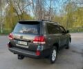 Серый Тойота Ленд Крузер 200, объемом двигателя 4.5 л и пробегом 500 тыс. км за 25000 $, фото 3 на Automoto.ua
