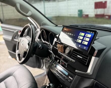 Сірий Тойота Ленд Крузер 200, об'ємом двигуна 4.5 л та пробігом 298 тис. км за 24200 $, фото 11 на Automoto.ua