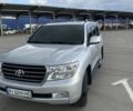 Серый Тойота Ленд Крузер 200, объемом двигателя 4.5 л и пробегом 205 тыс. км за 28000 $, фото 1 на Automoto.ua