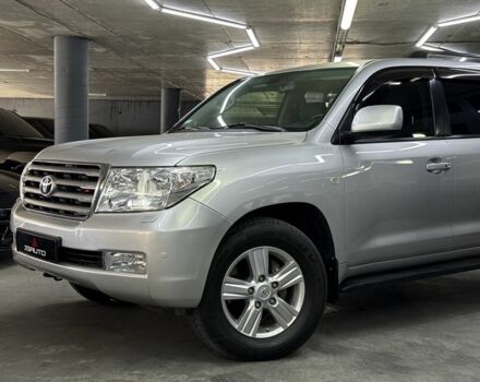 Сірий Тойота Ленд Крузер 200, об'ємом двигуна 4.5 л та пробігом 340 тис. км за 23900 $, фото 7 на Automoto.ua