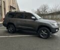 Сірий Тойота Ленд Крузер 200, об'ємом двигуна 5.7 л та пробігом 296 тис. км за 23400 $, фото 4 на Automoto.ua