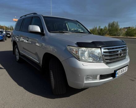 Серый Тойота Ленд Крузер 200, объемом двигателя 4.5 л и пробегом 193 тыс. км за 24900 $, фото 6 на Automoto.ua