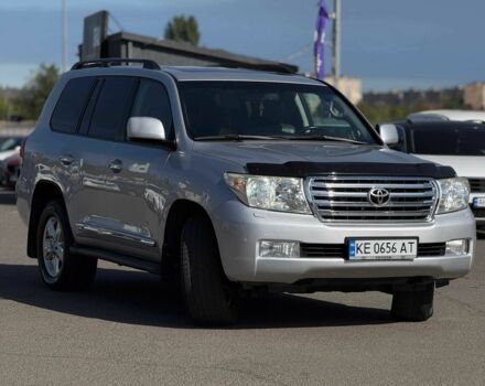 Серый Тойота Ленд Крузер 200, объемом двигателя 4.5 л и пробегом 193 тыс. км за 24900 $, фото 3 на Automoto.ua