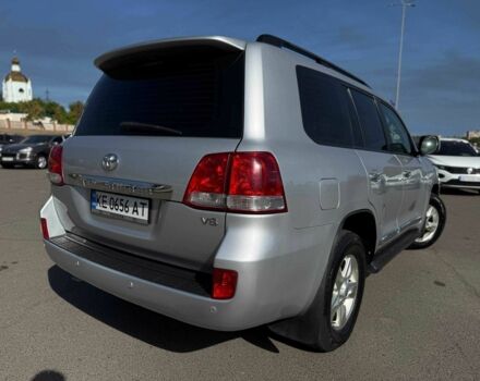 Серый Тойота Ленд Крузер 200, объемом двигателя 4.5 л и пробегом 193 тыс. км за 24900 $, фото 13 на Automoto.ua