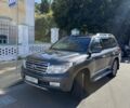 Серый Тойота Ленд Крузер 200, объемом двигателя 4.5 л и пробегом 267 тыс. км за 31500 $, фото 1 на Automoto.ua