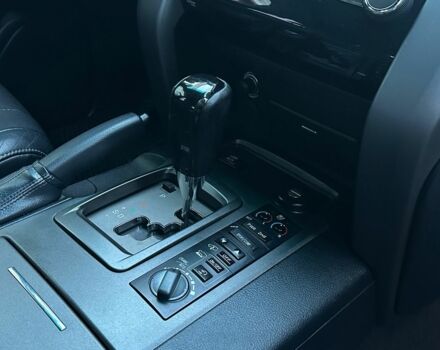 Серый Тойота Ленд Крузер 200, объемом двигателя 4.5 л и пробегом 209 тыс. км за 30000 $, фото 7 на Automoto.ua