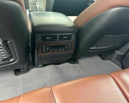 Серый Тойота Ленд Крузер 200, объемом двигателя 4.5 л и пробегом 132 тыс. км за 49900 $, фото 17 на Automoto.ua