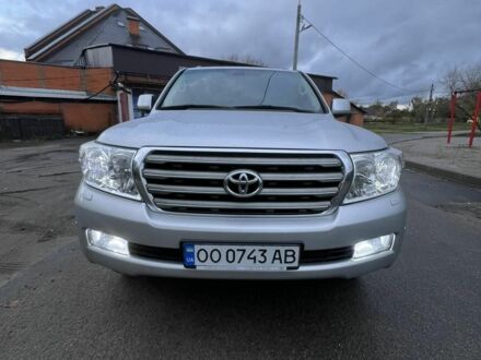 Серый Тойота Ленд Крузер 200, объемом двигателя 4.7 л и пробегом 222 тыс. км за 21500 $, фото 1 на Automoto.ua