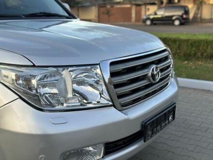 Тойота Ленд Крузер 200 2008 в Одессе на Automoto.ua Серый Тойота Ленд Крузер 200, объемом двигателя 4.5 л и пробегом 340 тыс. км за 23000 $, фото 1 на Automoto.ua