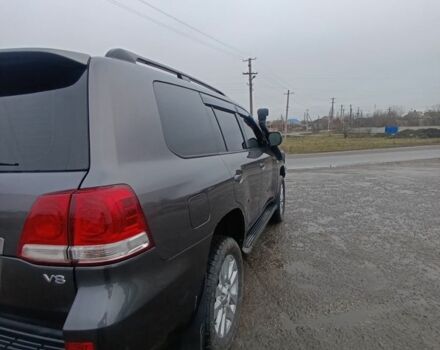 Синий Тойота Ленд Крузер 200, объемом двигателя 4.7 л и пробегом 290 тыс. км за 23000 $, фото 13 на Automoto.ua