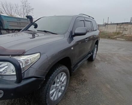 Синий Тойота Ленд Крузер 200, объемом двигателя 4.7 л и пробегом 290 тыс. км за 23000 $, фото 10 на Automoto.ua