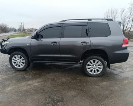 Синий Тойота Ленд Крузер 200, объемом двигателя 4.7 л и пробегом 290 тыс. км за 23000 $, фото 7 на Automoto.ua