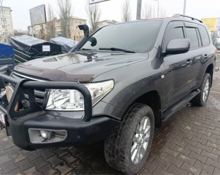 Синий Тойота Ленд Крузер 200, объемом двигателя 4.7 л и пробегом 290 тыс. км за 23000 $, фото 9 на Automoto.ua