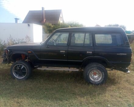 Чорний Тойота Ленд Крузер 60, об'ємом двигуна 0 л та пробігом 500 тис. км за 3700 $, фото 1 на Automoto.ua