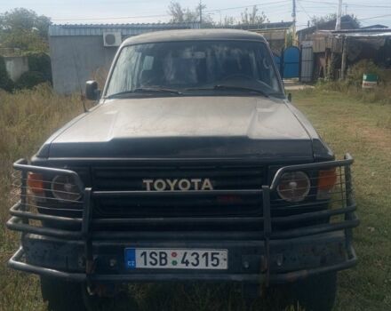 Зеленый Тойота Ленд Крузер 60, объемом двигателя 0 л и пробегом 360 тыс. км за 4500 $, фото 1 на Automoto.ua