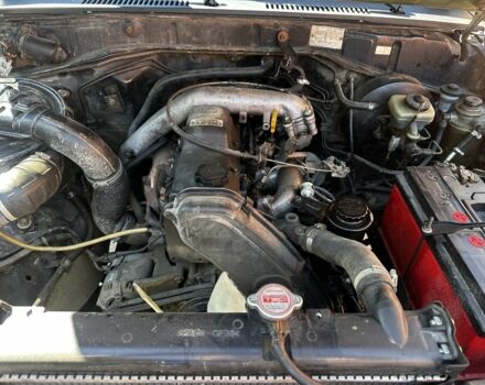 Черный Тойота Ленд Крузер 70, объемом двигателя 2.5 л и пробегом 200 тыс. км за 20000 $, фото 3 на Automoto.ua