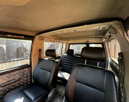 Черный Тойота Ленд Крузер 70, объемом двигателя 2.5 л и пробегом 200 тыс. км за 20000 $, фото 5 на Automoto.ua