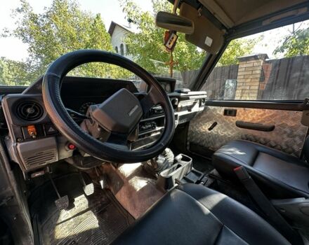 Черный Тойота Ленд Крузер 70, объемом двигателя 2.5 л и пробегом 200 тыс. км за 20000 $, фото 4 на Automoto.ua