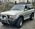 Бежевый Тойота Ленд Крузер 80, объемом двигателя 4.5 л и пробегом 300 тыс. км за 20000 $, фото 2 на Automoto.ua