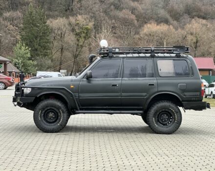 Зеленый Тойота Ленд Крузер 80, объемом двигателя 4.5 л и пробегом 300 тыс. км за 17500 $, фото 5 на Automoto.ua