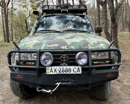 Зеленый Тойота Ленд Крузер 80, объемом двигателя 4.2 л и пробегом 90 тыс. км за 16000 $, фото 7 на Automoto.ua