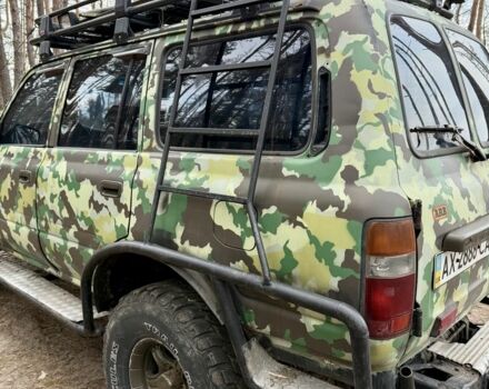 Зеленый Тойота Ленд Крузер 80, объемом двигателя 4.2 л и пробегом 90 тыс. км за 16000 $, фото 5 на Automoto.ua