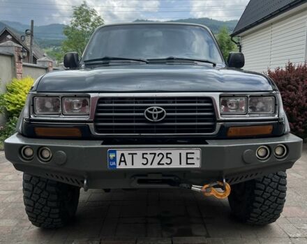 Зеленый Тойота Ленд Крузер 80, объемом двигателя 4.5 л и пробегом 374 тыс. км за 16500 $, фото 4 на Automoto.ua