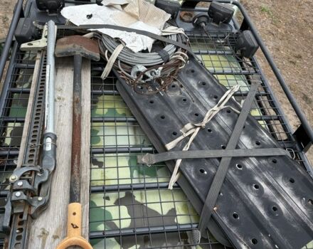 Зеленый Тойота Ленд Крузер 80, объемом двигателя 4.2 л и пробегом 90 тыс. км за 16000 $, фото 9 на Automoto.ua