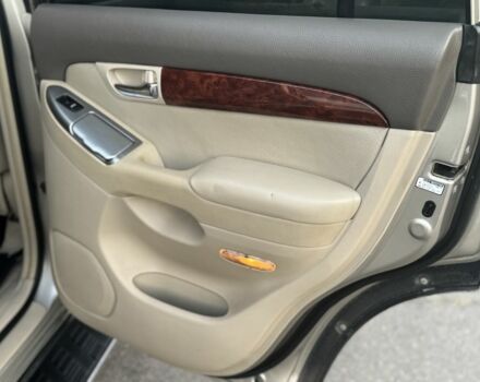 Бежевий Тойота Ленд Крузер Прадо 120, об'ємом двигуна 4 л та пробігом 304 тис. км за 13300 $, фото 17 на Automoto.ua