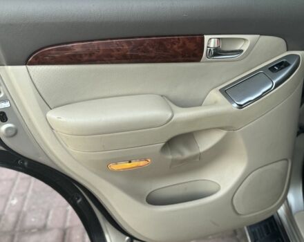 Бежевий Тойота Ленд Крузер Прадо 120, об'ємом двигуна 4 л та пробігом 304 тис. км за 13300 $, фото 12 на Automoto.ua