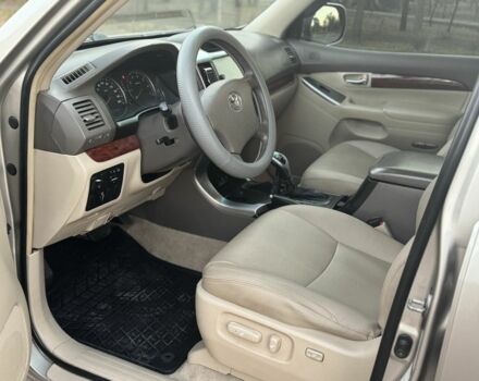 Бежевий Тойота Ленд Крузер Прадо 120, об'ємом двигуна 4 л та пробігом 304 тис. км за 13300 $, фото 9 на Automoto.ua