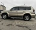 Бежевый Тойота Ленд Крузер Прадо 120, объемом двигателя 3 л и пробегом 200 тыс. км за 18700 $, фото 1 на Automoto.ua